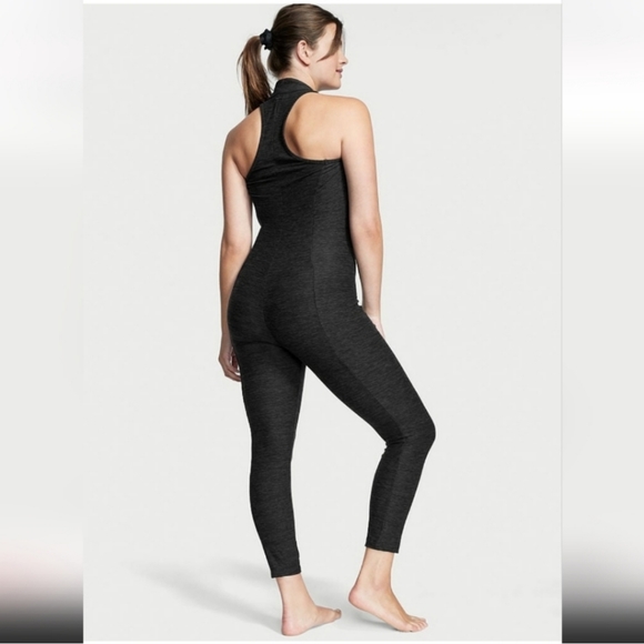 🩶 VICTORIA'S SECRET Mock Neck Zipper Jumpsuit Essential Catsuit 🩶 - Picture 2 of 3